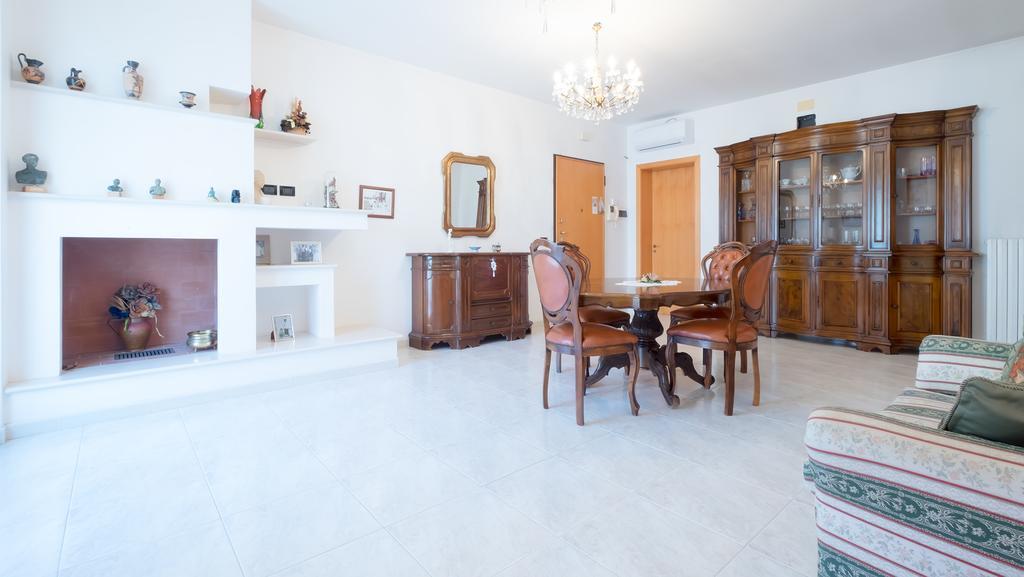 Giosa Apartment Полиньяно-а-Маре Экстерьер фото